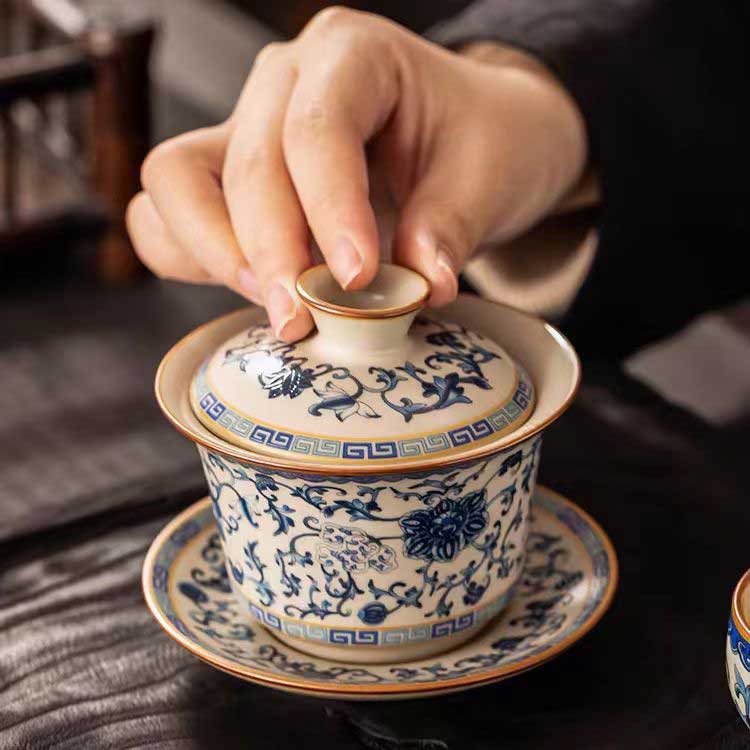 Ru Kiln Blue And White Ceramic Gaiwan-1